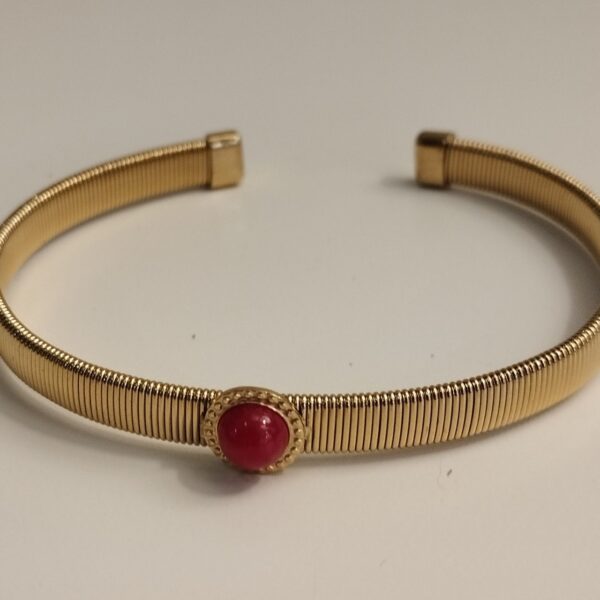 Pulsera hipoalergénica color dorado